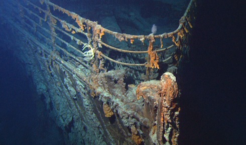 Titanic wreck bow